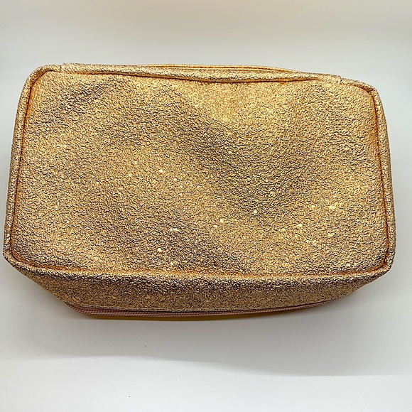 Makeup Bag with Multiple Slots for Brushes and Pouch - Picture 2 of 4